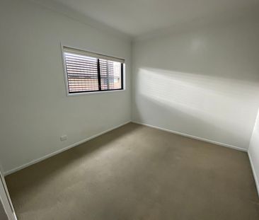 7 / 17 Musgrave Road, Indooroopilly - Photo 1