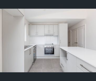 2/1B Oxford Street, Greta, NSW 2334 - Photo 1