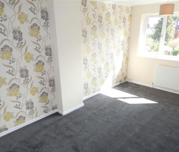 Dovecote Road, Bromsgrove - Photo 3