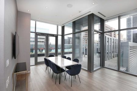 For Lease - 50 Charles Street Unit# 2315, Toronto, Ontario - Photo 2