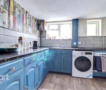 5 bedroom terraced house to rent - Photo 5