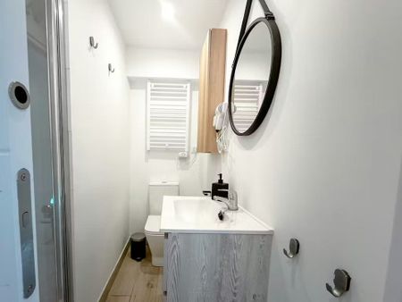 Calle de Valdecanillas, Madrid, Community of Madrid 28037 - Photo 3