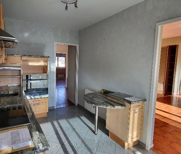 Location Appartement 3 pièces 80m² LA TALAUDIERE 42350 - Photo 1