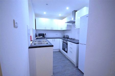 Wilmslow Road, Withington, Manchester, M20 3BW - Photo 4