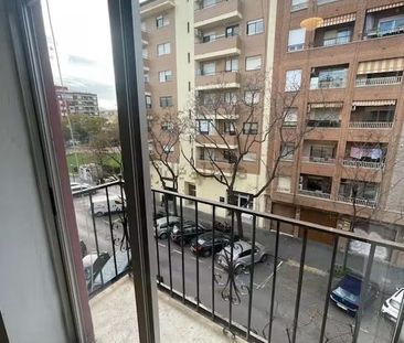 Carrer de la Indústria, Valencia, Valencian Community 46022 - Foto 5