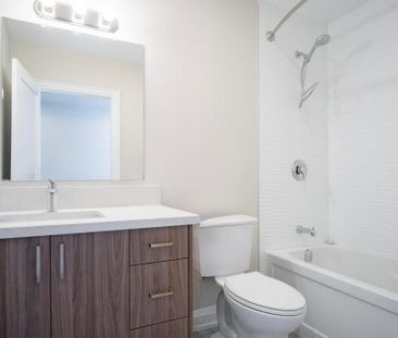 For Lease - 256 Annette Street Unit# Upper, Toronto, Ontario - Photo 6