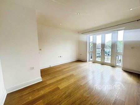Huntercombe Lane North, Taplow, Maidenhead, SL6 - Photo 5