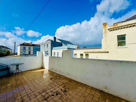 1 bedroom ground floor flat to rent - Photo 4