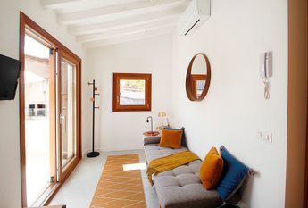 Alquiler temporal disponible a partir de agosto, ático con terraza y amueblado, un dormitorio en zona Casco Antiguo de Palma.
