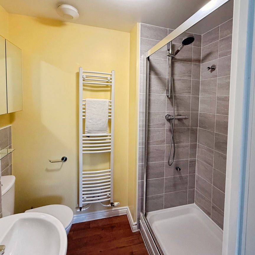4 bedroom mid-terrace to rent Damselfly Road, Northampton, NN4 9ET - Photo 1