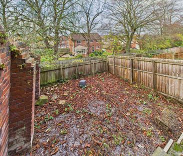 2 bedroom terraced house to rent - Photo 4