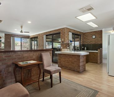 Spacious 3 Bedroom Home in Rockingham - Photo 4