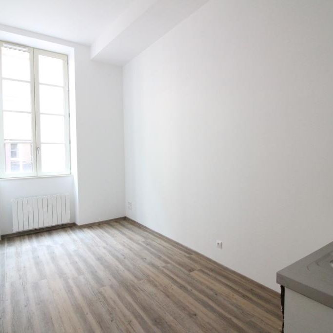 Location Appartement 1 pièce 19m² - Photo 1