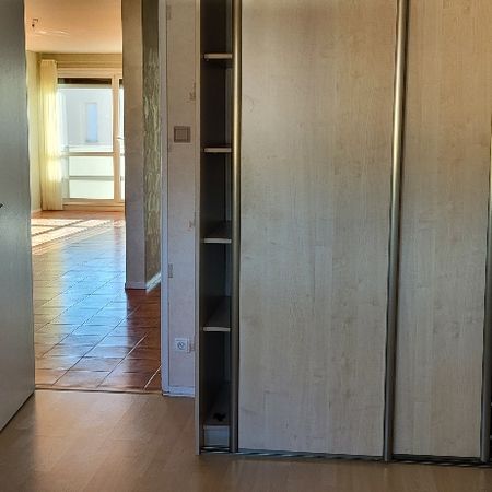 Location Appartement 3 pièces 80m² LA TALAUDIERE 42350 - Photo 4
