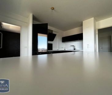 Appartement à louer 4 pièces 70.31m² - Photo 2