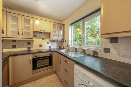Lion Lane, Haslemere, Surrey, GU27 - Photo 5