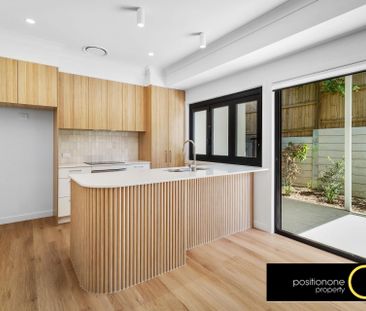 Brand New Luxury Townhouse – Prime Morningside Location - Photo 3