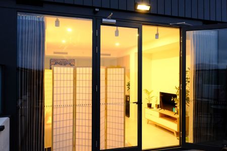 505/100 De Burgh Street, Lyneham - Photo 2