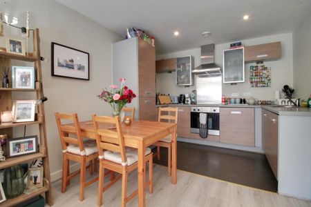 Quartz Apartment, 10 Hall Street, Jewellery Quarter - Photo 4