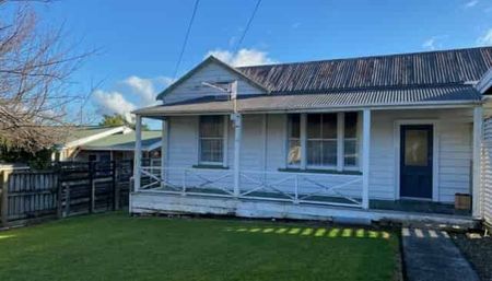 TE AROHA - 4 BEDROOM - Photo 5
