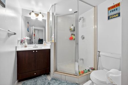 For Lease - 181 Village Green Square Unit# 2015, Toronto, Ontario - Photo 2