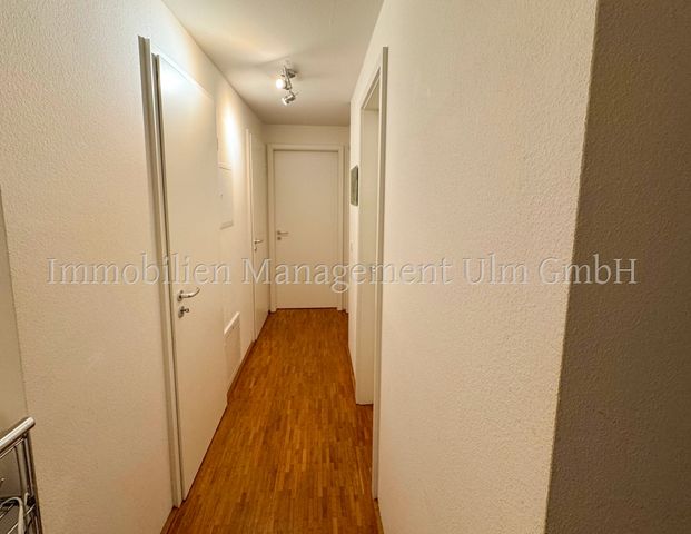 3-Zimmer-Wohnung im Erdgeschoss mit Terrasse, Balkon und TG-Stellplatz! - Photo 1