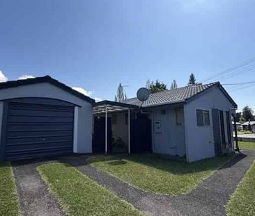 Lovely in Springfield! - Photo 1