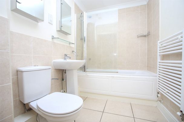 Brookbank Close, - Photo 1