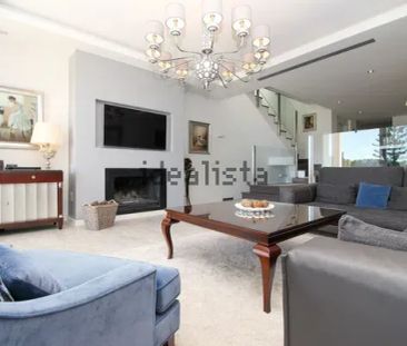 Alquiler de chalet adosado en Calle Campanillas s/n - Photo 4