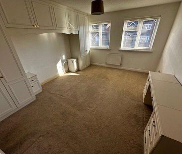 5 bedroom detached house to rent - Photo 4
