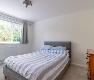 3 bedroom maisonette to rent - Photo 5