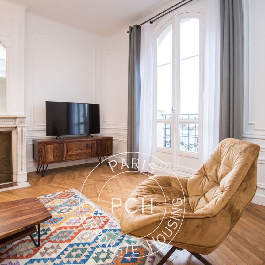 Tout savoir sur cet appartement dans le quartier Gros Caillou, à Paris 7ème - Photo 1