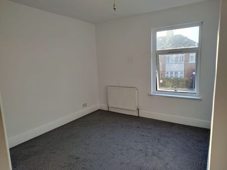 3 Bed Terraced House, Hammerton Road, S6 - Photo 2