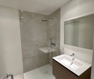 MODERNO ED ELEGANTE APPARTAMENTO - Photo 2