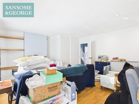 3 bedroom terraced house to rent - Photo 3