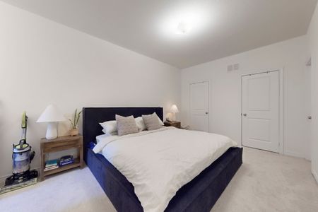 For Lease - 509 Littlewood Lane, Ajax, Ontario - Photo 2