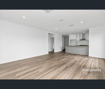 19 Leadbeater Circuit, Beveridge, Vic 3753 - Photo 1