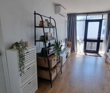 Hurlstone Park - Photo 2