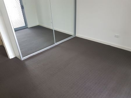 Modern, Spacious and Convenience - Photo 2