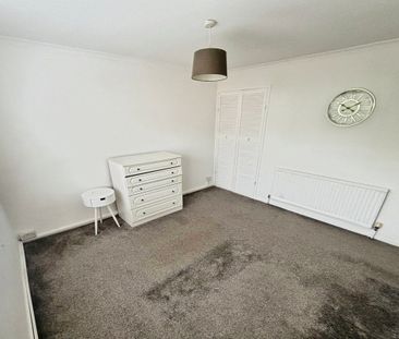 Heol Camlan, BIRCHGROVE - Photo 6