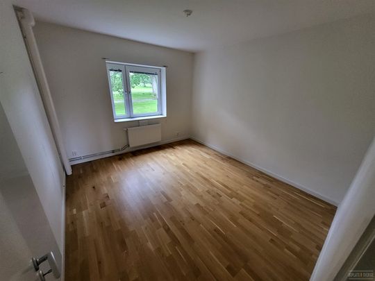 Hemrydsgatan 4 D - Photo 1