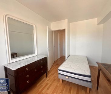 Location Appartement 3 pièces 62m² LAVAL 53000 - Photo 4