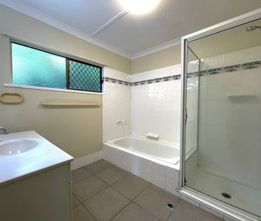 /// BREAK LEASE /// STRATFORD HOUSE !!!! LOOK NO FURTHER. - Photo 1