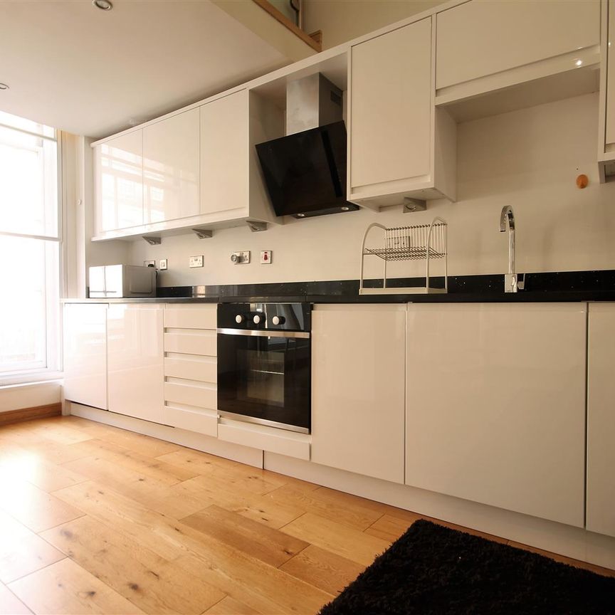 Murton House, Newcastle Upon Tyne - Photo 1