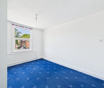 High Street, Wraysbury, Staines,TW19 - Photo 6