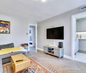 A 2 Bedroom Flat in Town Centre GL53 7RB - Photo 5