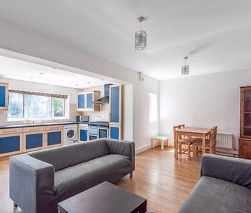 6 bedroom semi-detached house to rent - Photo 1