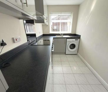 Topaz Close, L4 - Photo 4