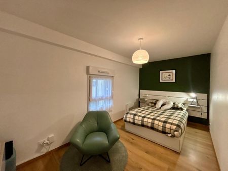 Location Appartement 2 pièces 62m² TRELAZE 49800 - Photo 2