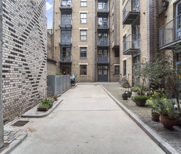 New Inn Broadway, Shoreditch, London, EC2A 3PR - Photo 2